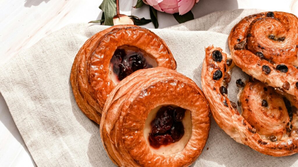 Comment les blogueurs TikTok Niger collaborent avec france advertisers en 2025