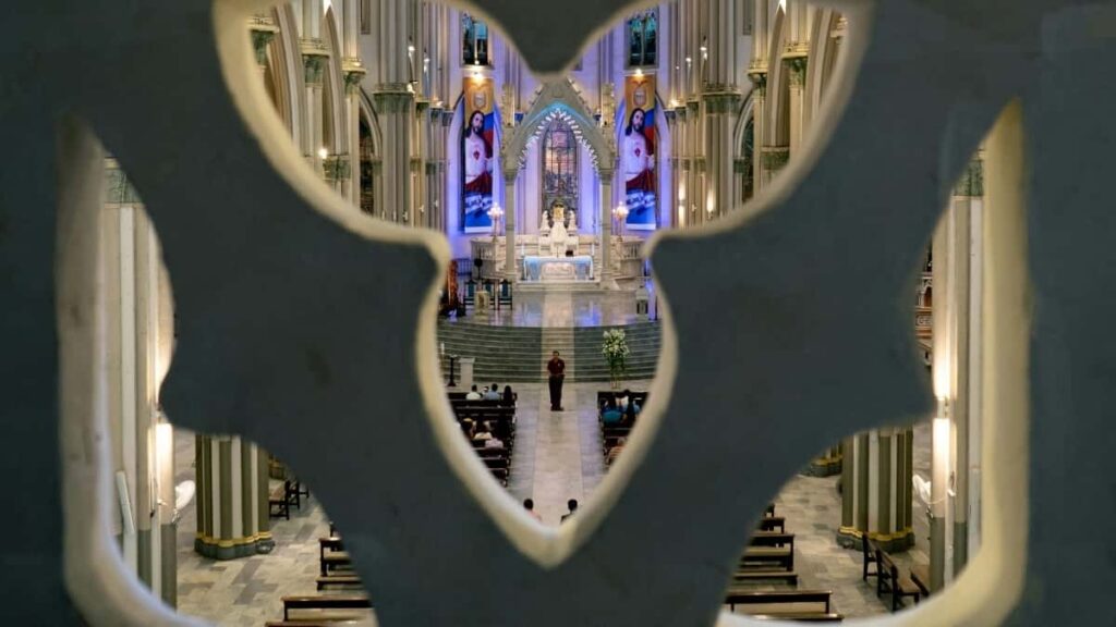 Comment les blogueurs Telegram du Niger collaborent avec les annonceurs Sud Coréens en 2025