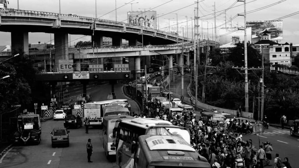 2025 South Africa WhatsApp AllCategory Advertising Rate Card pour Niger