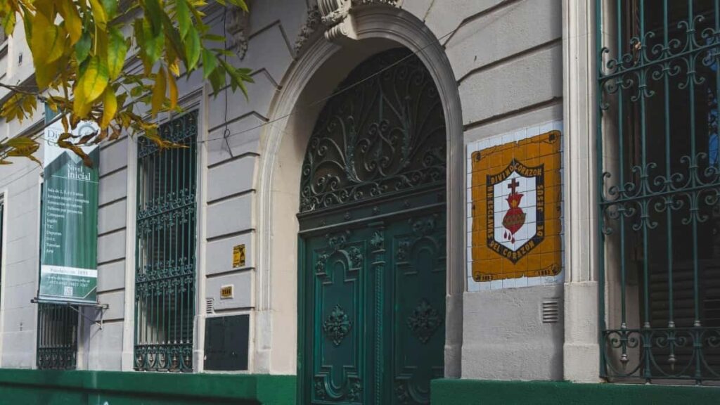 2025 Spain Pinterest AllCategory Advertising Rate Card pour Niger