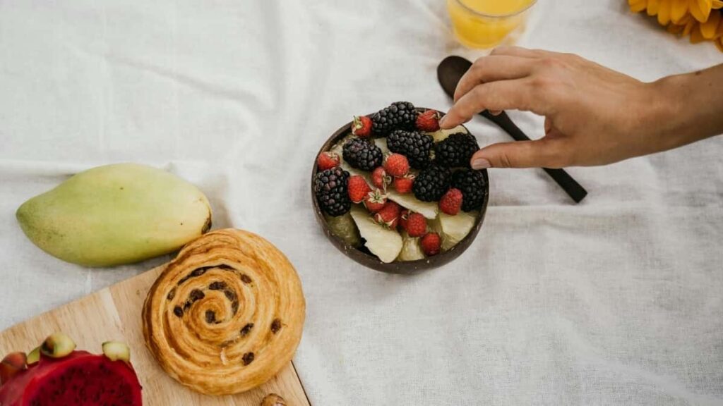 Comment les blogueurs WhatsApp au Niger collaborent avec les annonceurs Canada en 2025