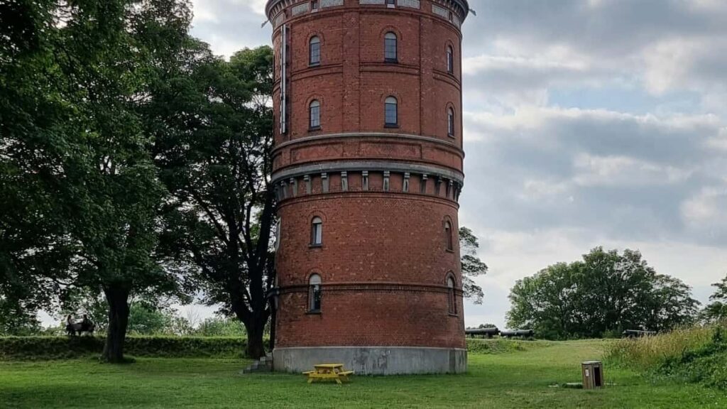 2025 Russia Telegram Advertising Rate Card pour Niger