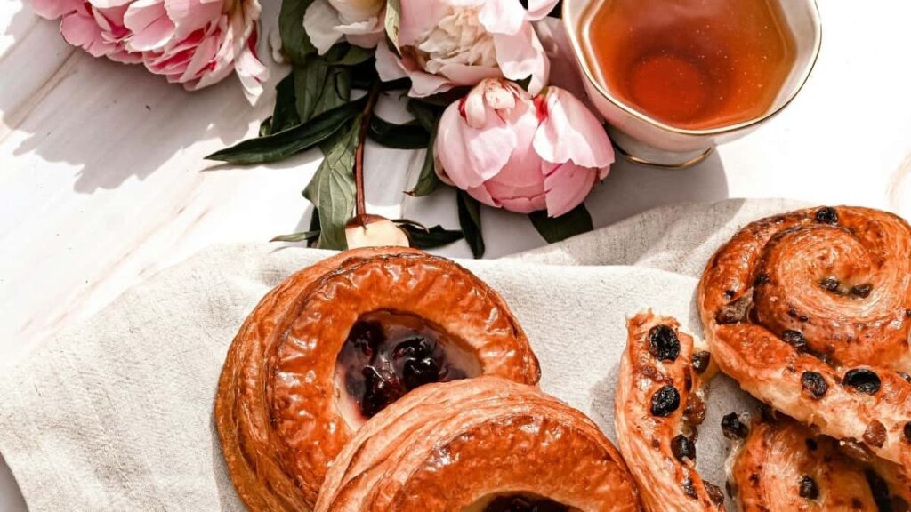 2025 Brazil Facebook All Category Advertising Rate Card pour Niger