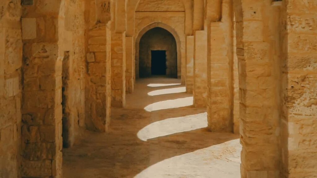 2025 Spain WhatsApp AllCategory Advertising Rate Card pour Niger