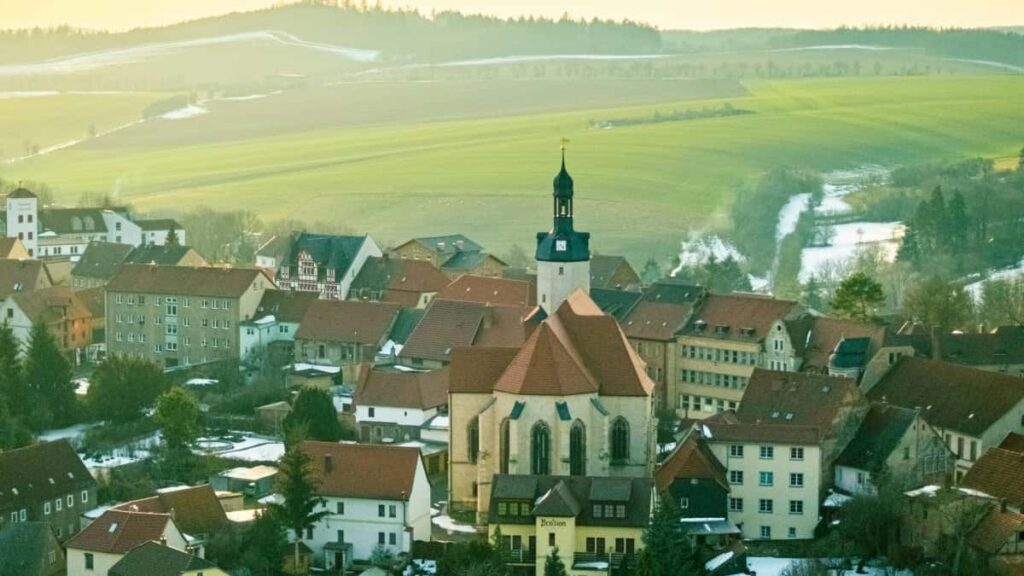 2025 Italy TikTok All Category Advertising Rate Card pour Niger