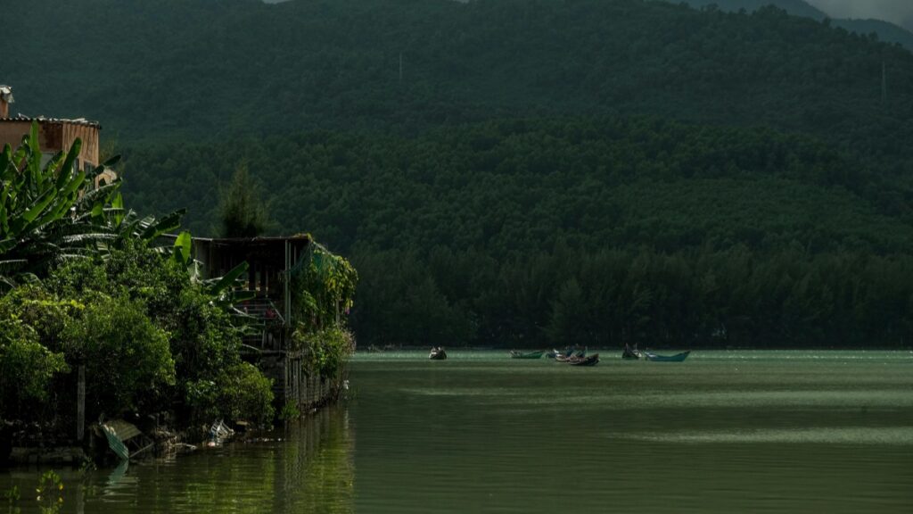 Découvrez comment les marques au Niger peuvent tirer parti de Discord et des tendances de Singapour pour booster leurs posts influenceurs.