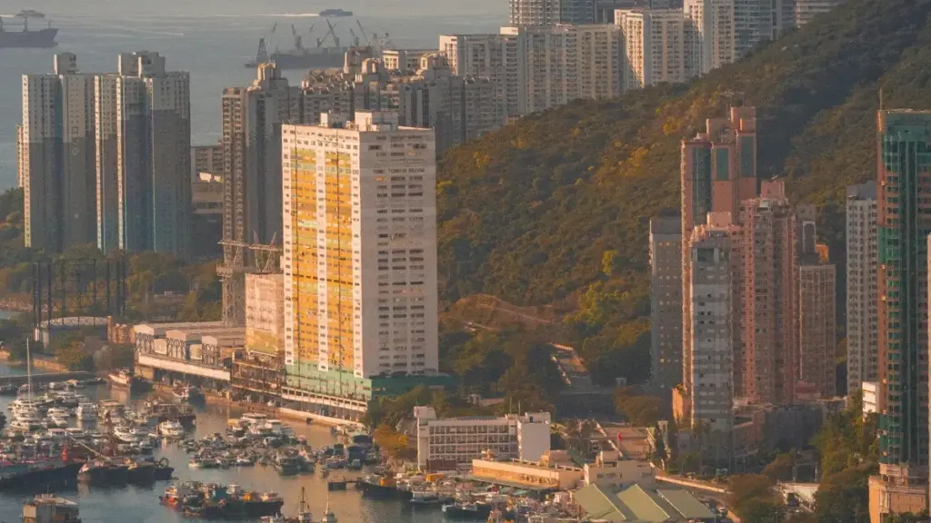 Comment les marques au Cambodge utilisent Clubhouse et les influenceurs pour booster la fidélité client.