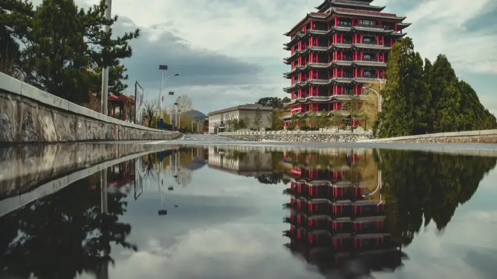 Guide pratique pour créateurs au Niger : comment contacter des marques sud‑coréennes sur OnlyFans, pitcher des gems locaux exclusifs, négocier deals et rester conforme.