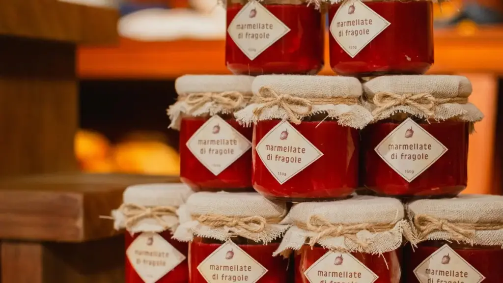 Guide pratique pour créateurs au Niger : comment contacter marques Paraguay via Chingari, monter lookbooks mode et transformer ça en collaborations payantes.