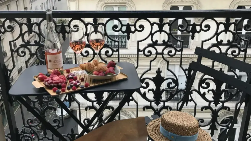 "Guide pratique pour annonceurs au Niger: comment repérer et activer des créateurs Xiaohongshu basés aux ÉAU afin d'augmenter les installations et l'engagement de votre app fitness."