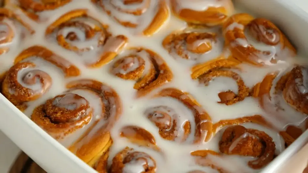 Guide pratique pour annonceurs au Niger: comment dénicher et collaborer avec des créateurs arméniens sur Takatak pour toucher les fans de musique.