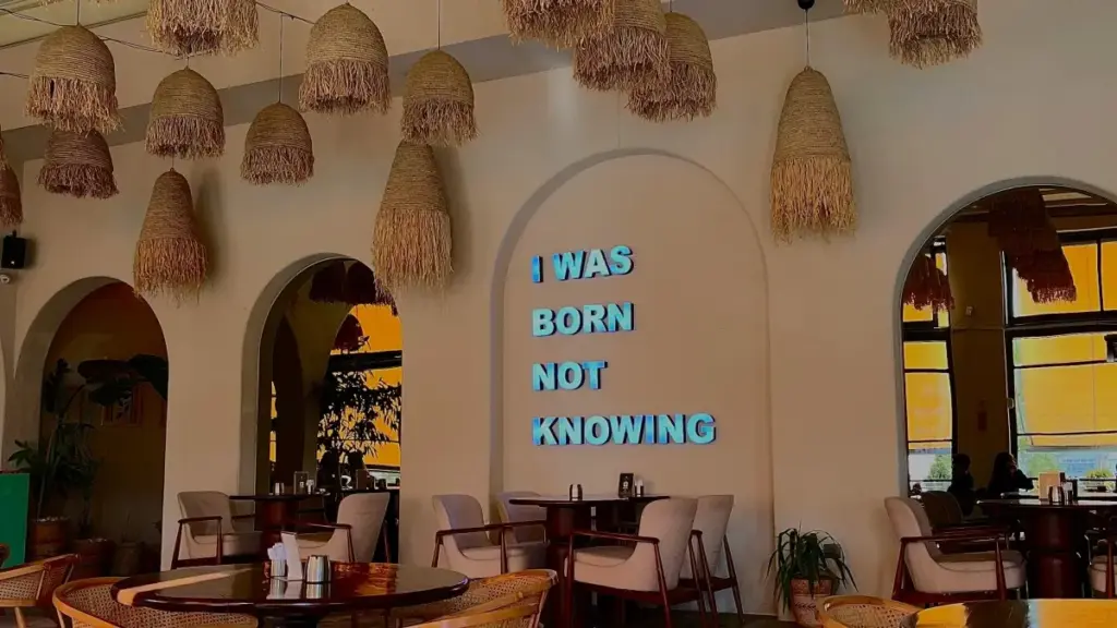 Guide pratique pour marques au Niger: comment repérer et engager des créateurs Etsy en Irlande afin de booster le lancement d’un jeu mobile, avec stratégies locales, outils et checklist.