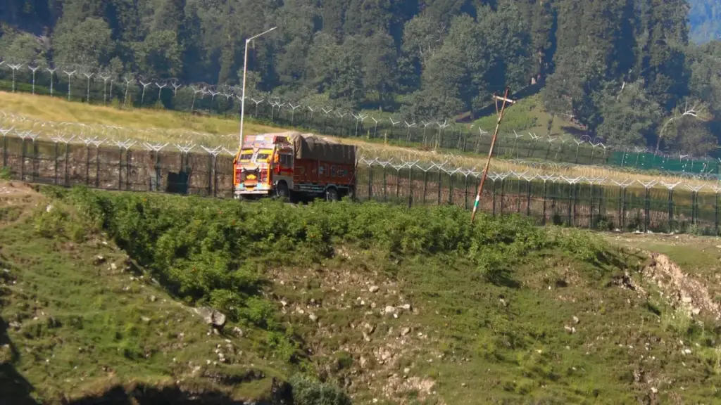 Guide pratique pour créateurs au Niger: comment approcher des marques comme Iceland via Disney Plus pour partager des habitudes saines avec vos followers.